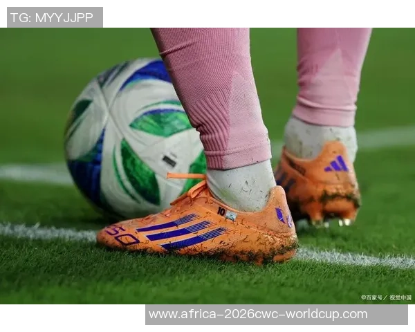 足球鞋与袜子的完美搭配技巧提升你的运动表现与时尚感